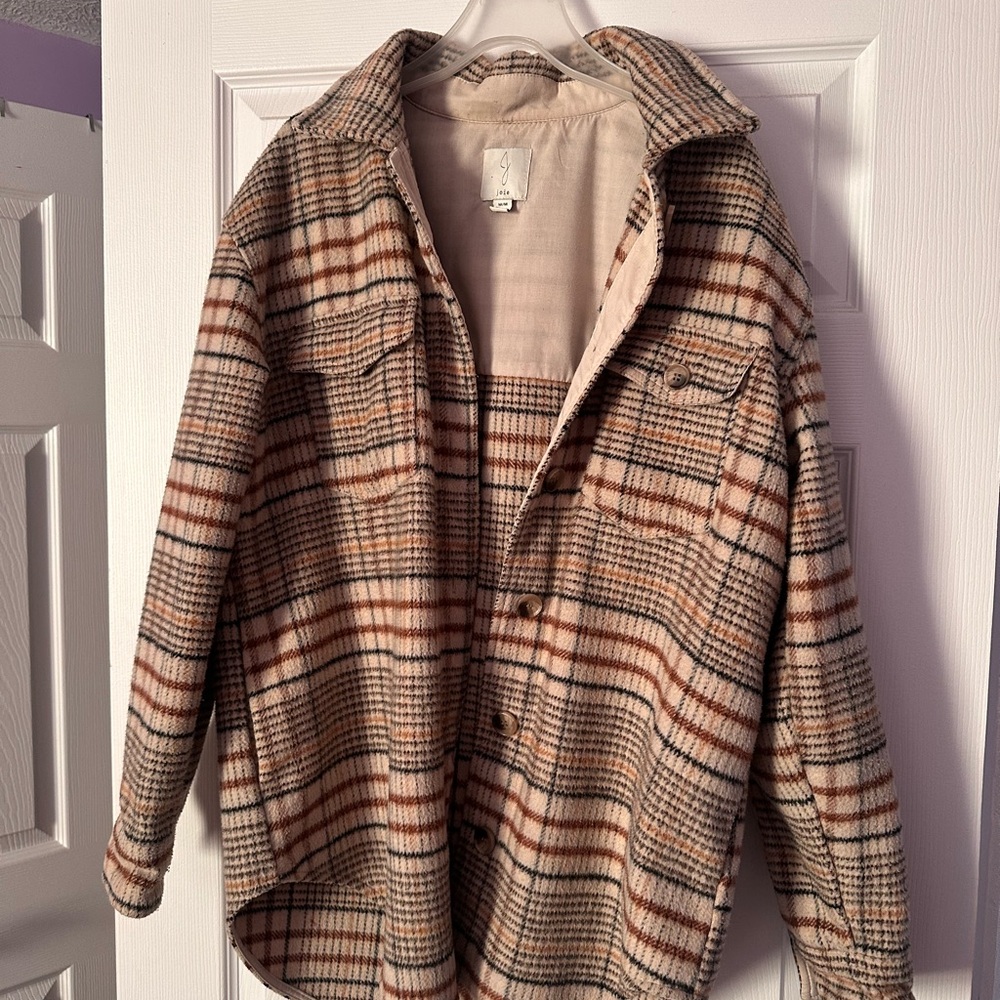 Beige fall jacket